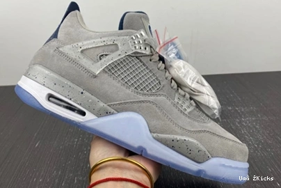 461 Vibrant 'Georgetown' 9363 Air AJ4- Retro Jordan 4 0820